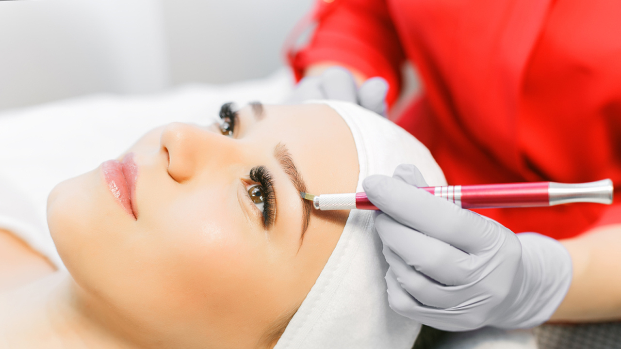 Scopri di più sull'articolo Microblading guarigione, tutte le fasi dalla prima seduta al risultato finale